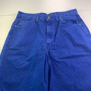 Chic Women's Jean Shorts in Vibrant Blue 100% cotton made in USA size 16